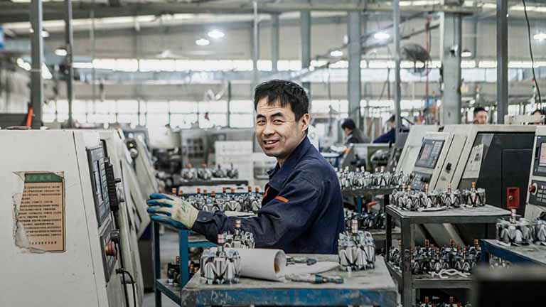 170名经验丰富的工作人员